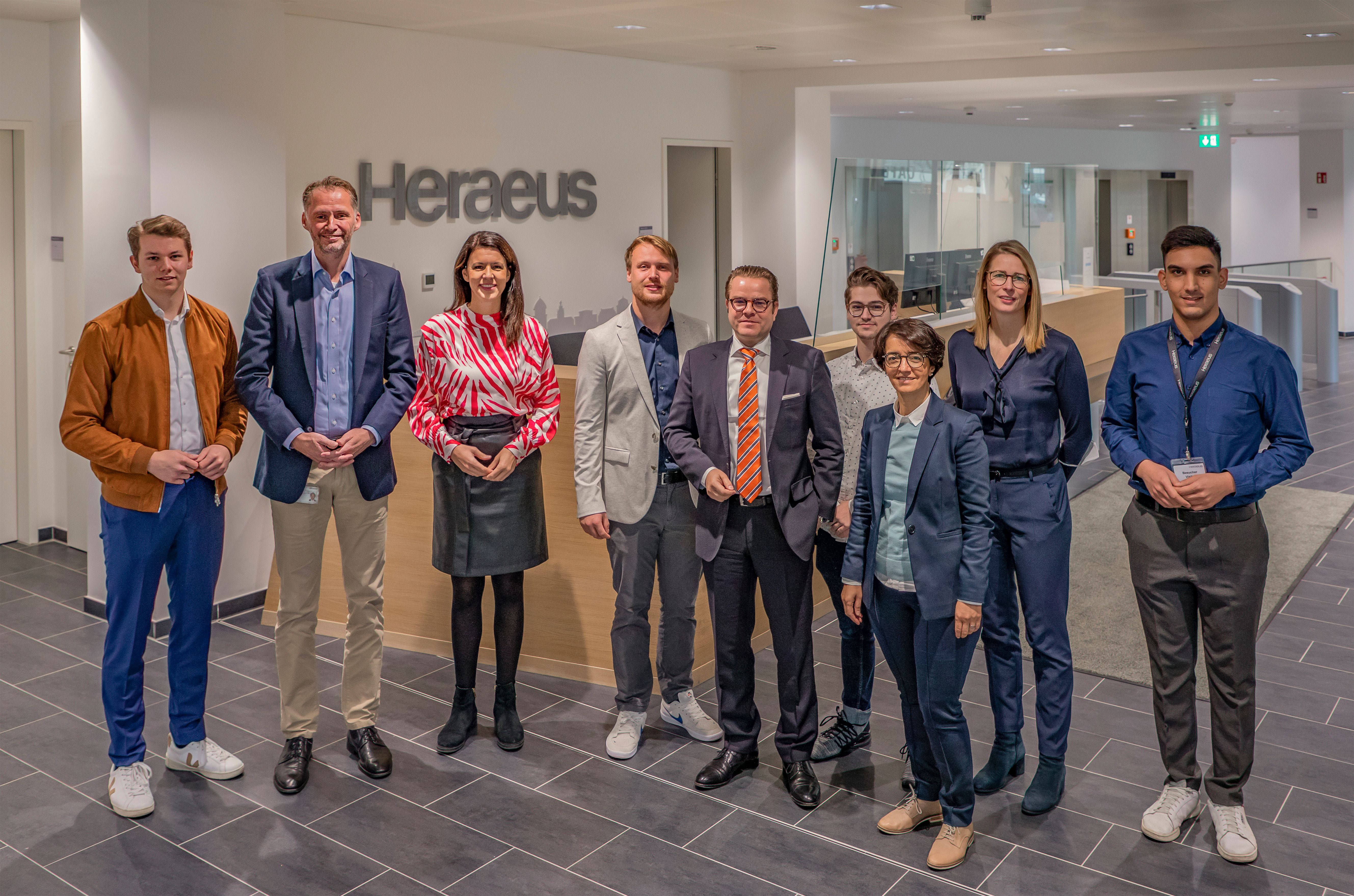 Von links nach rechts: Herr Moritz Gutbier, Herr André Christl, Frau Dr. Katja Leikert, Herr Lennard Oehl, Herr York Alexander Tetzlaff, Herr Ronaldo de Sousa Cunha, Frau Filiz Aslan, Frau Svea Scherleithner, Herr Kaan Kaya