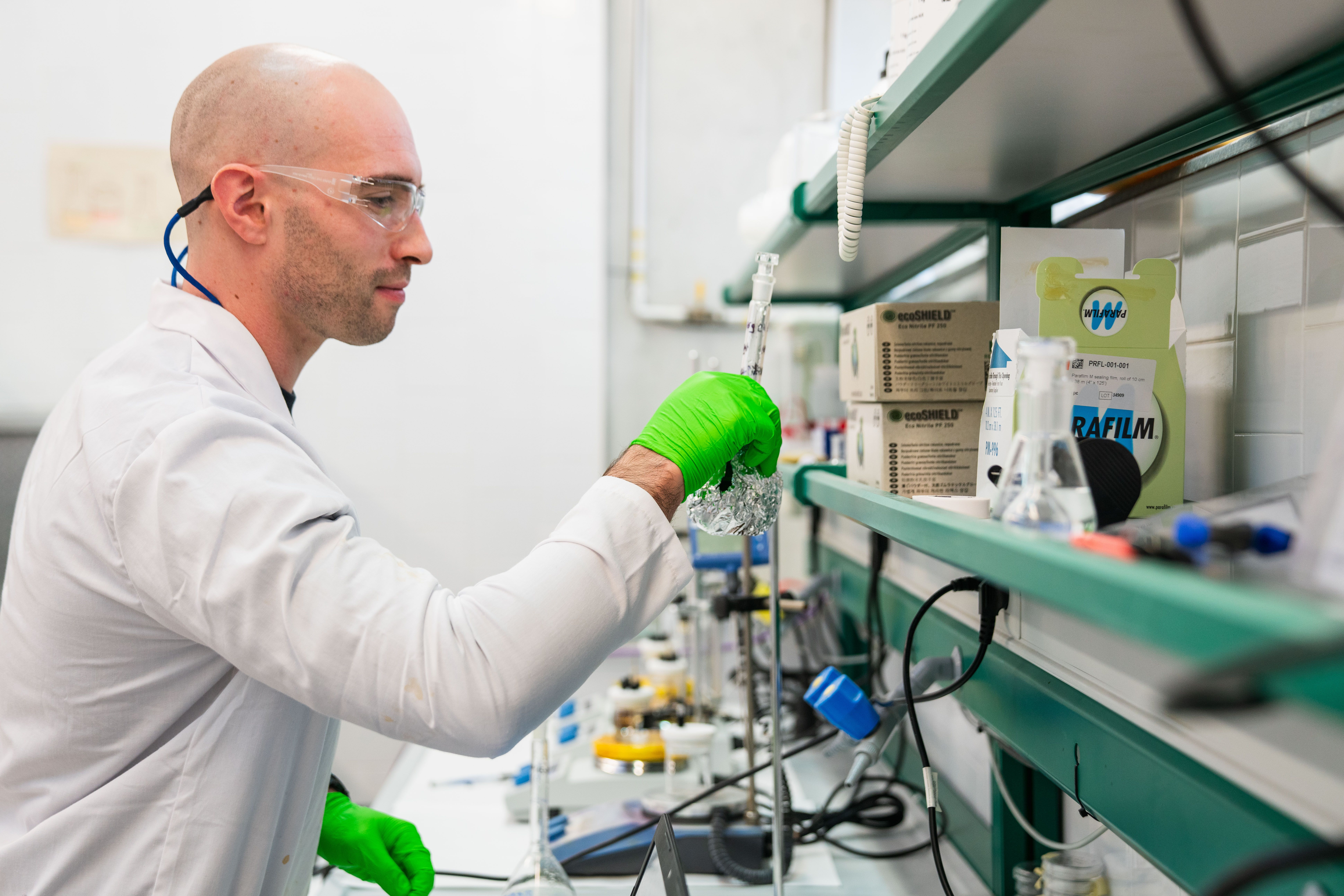 Heraeus Precious Metals and Jolt Solutions aim to optimize the use of platinum group metals (PGM) for proton exchange membrane (PEM) water electrolysis.