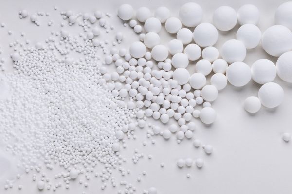 Catalysts as balls